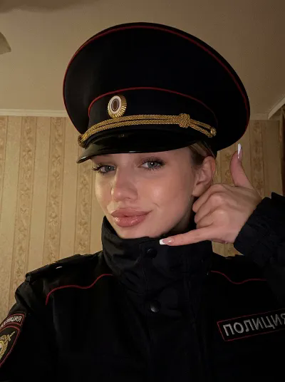 Селфи в форменном стиле
